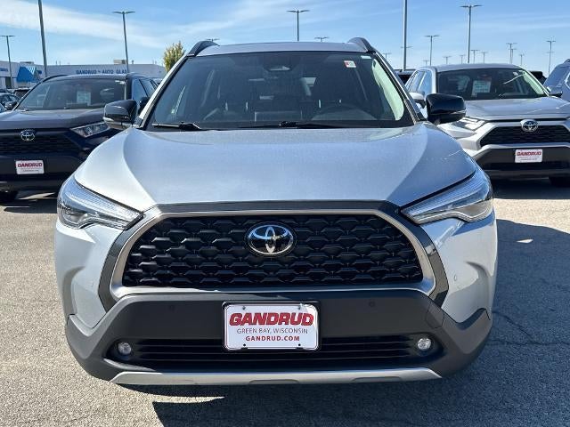 2025 Toyota Corolla Cross XLE 4WD (Natl)
