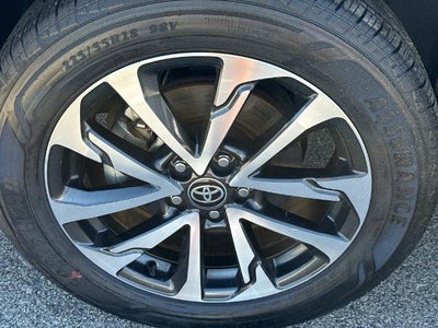 2025 Toyota Corolla Cross XLE 4WD (Natl)