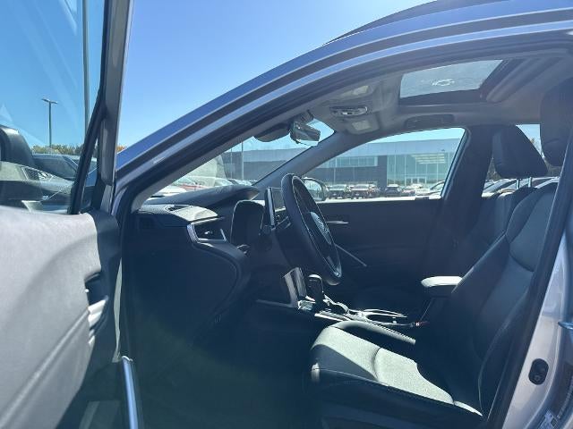2025 Toyota Corolla Cross XLE 4WD (Natl)