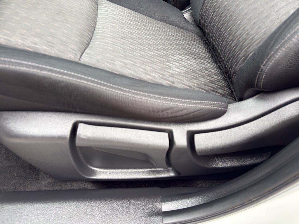 2017 Nissan Rogue AWD S