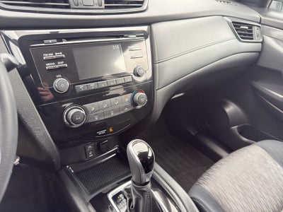 2017 Nissan Rogue AWD S