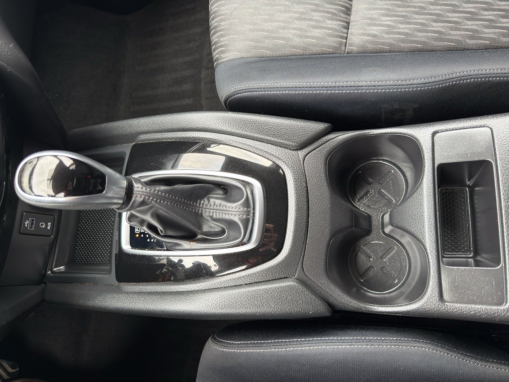 2017 Nissan Rogue AWD S