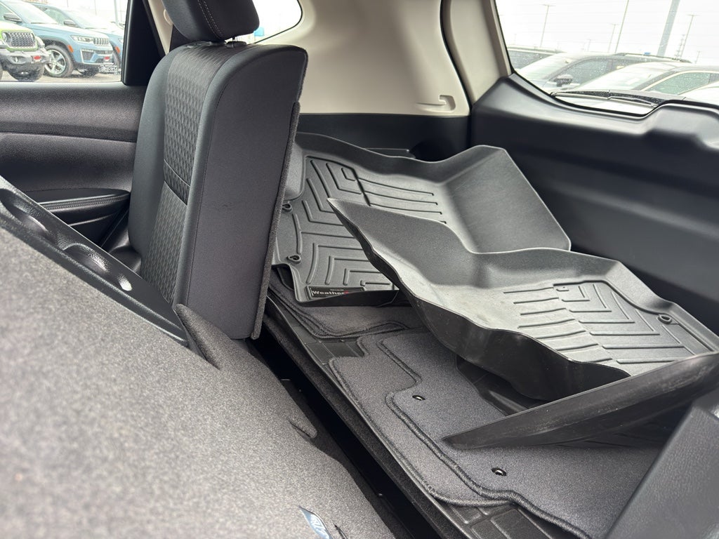 2017 Nissan Rogue AWD S