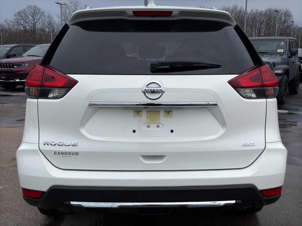 2017 Nissan Rogue AWD S