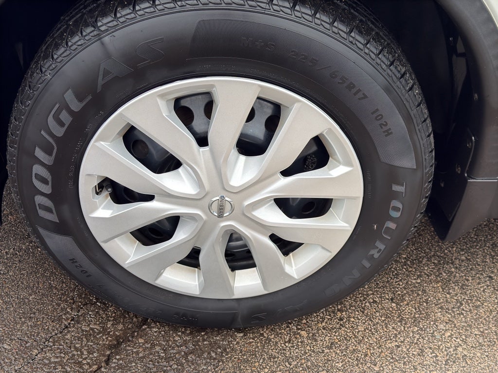 2017 Nissan Rogue AWD S