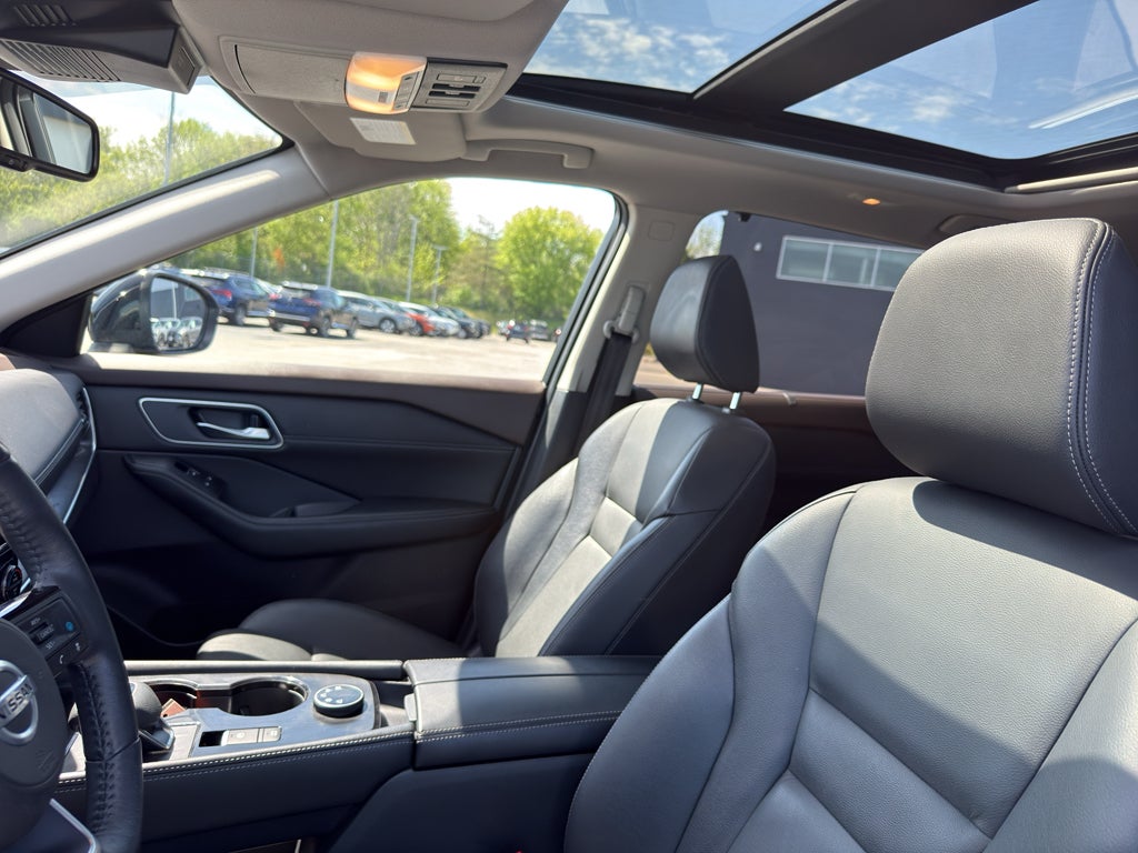 2021 Nissan Rogue AWD SL