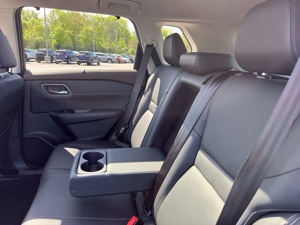 2021 Nissan Rogue AWD SL