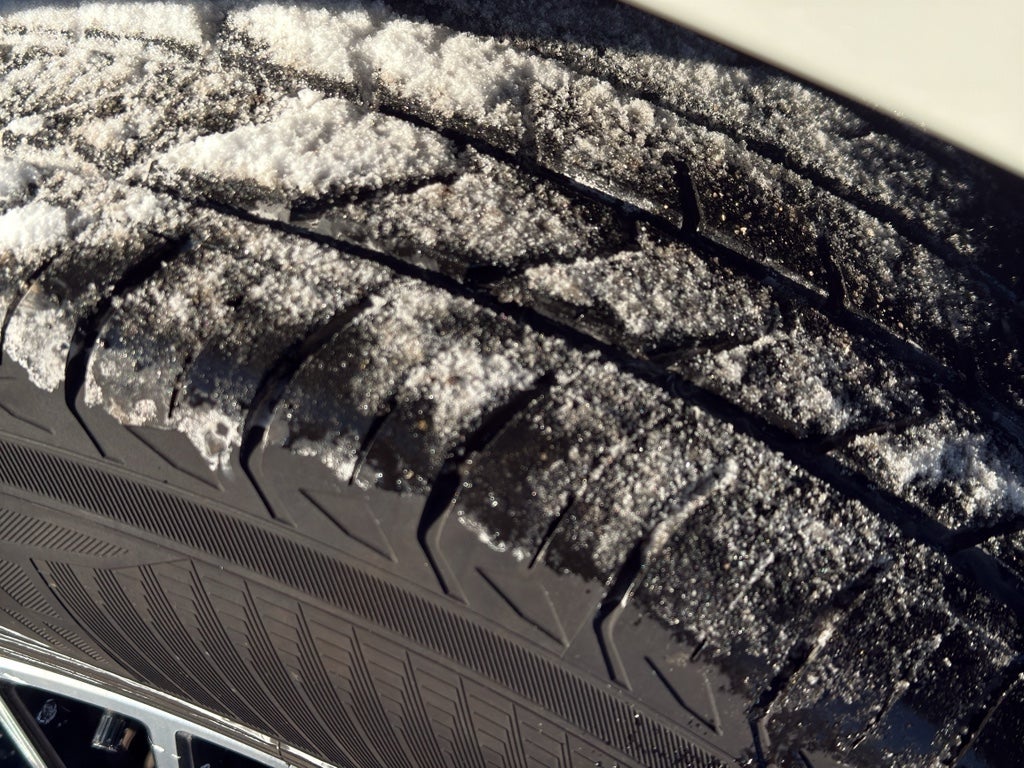 2025 Nissan Armada 4x4 SL