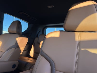 2025 Nissan Armada 4x4 SL