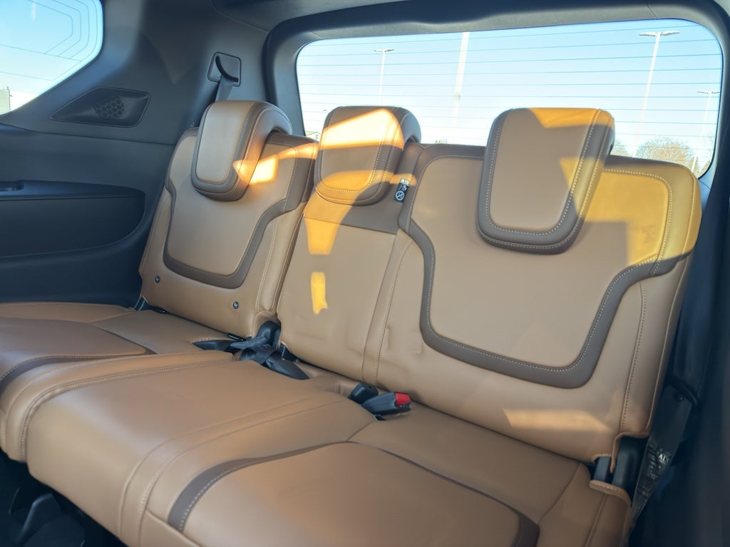 2025 Nissan Armada 4x4 SL