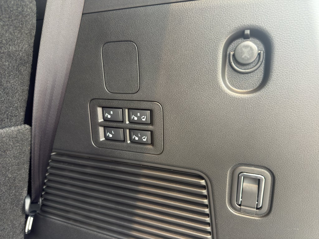 2026 Nissan Armada 4x4 SL