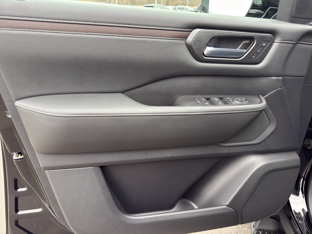 2026 Nissan Armada 4x4 SL