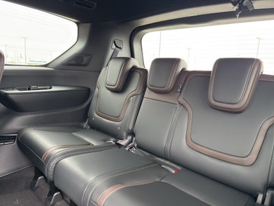 2026 Nissan Armada 4x4 SL