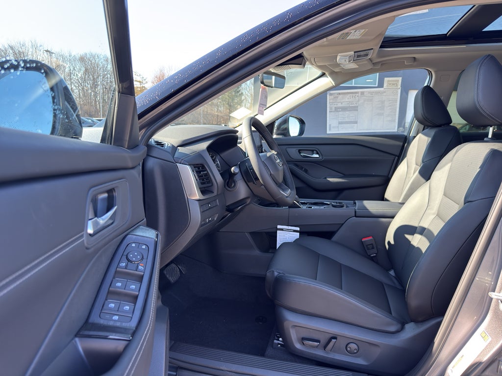 2026 Nissan Rogue 2026.5 AWD Dark Armor