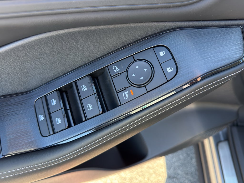 2026 Nissan Rogue 2026.5 AWD Dark Armor