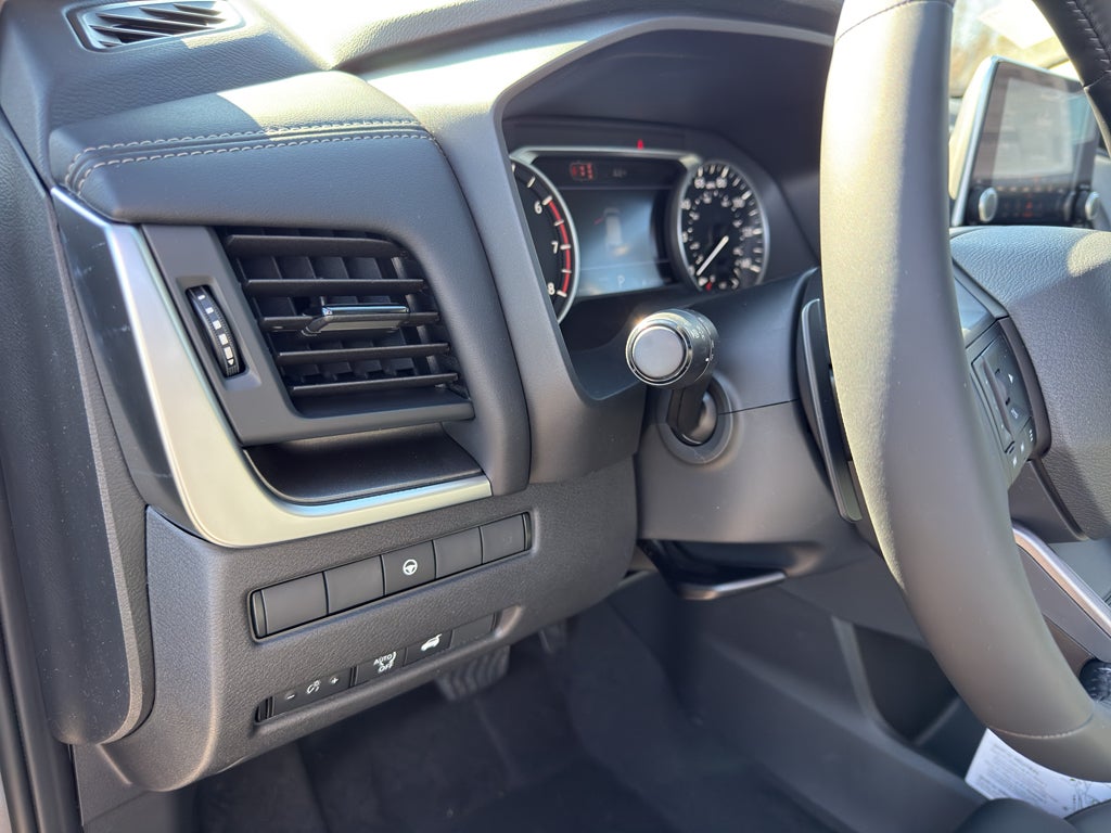 2026 Nissan Rogue 2026.5 AWD Dark Armor