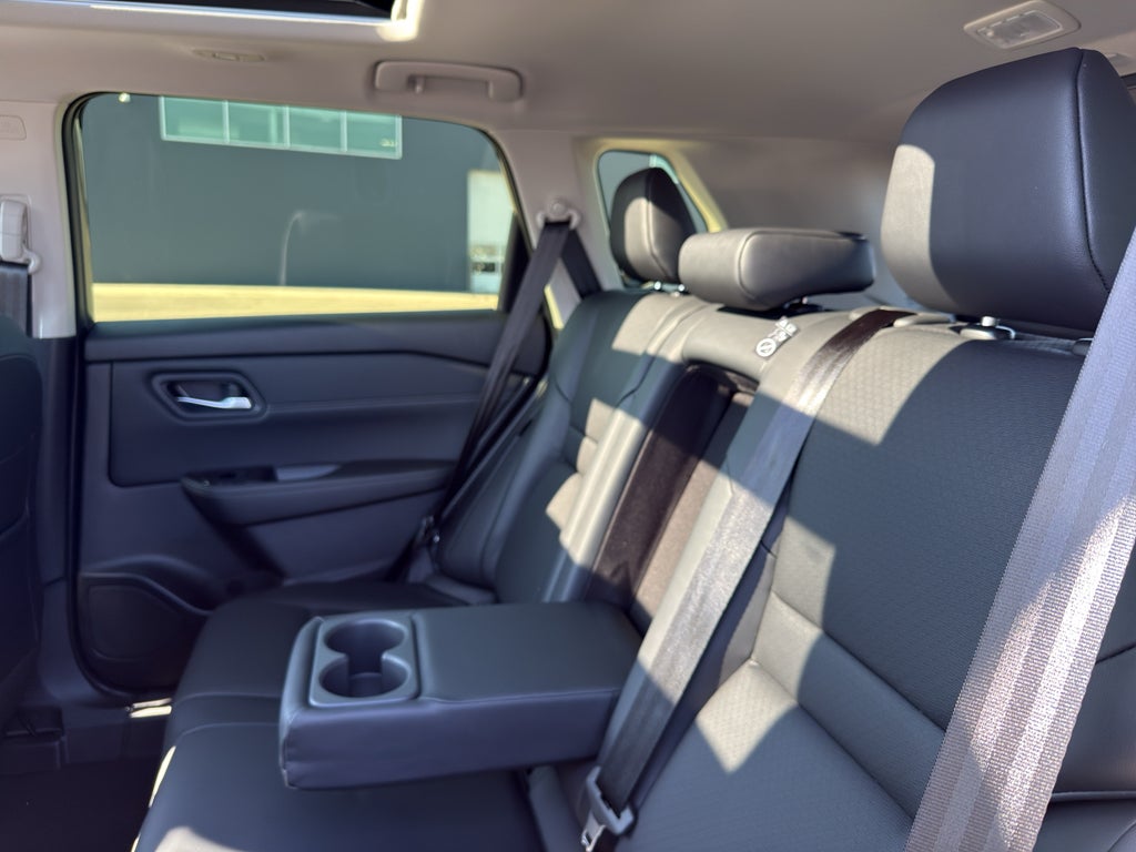 2026 Nissan Rogue 2026.5 AWD Dark Armor