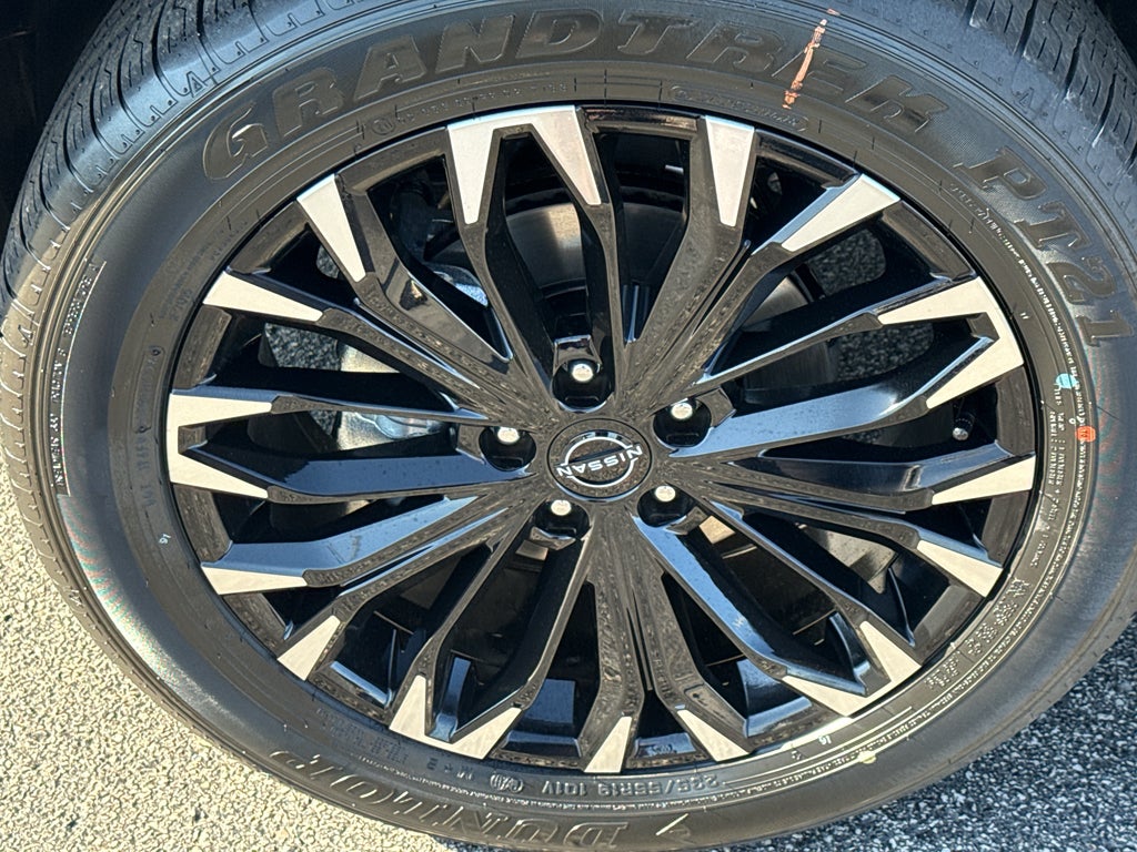 2026 Nissan Rogue 2026.5 AWD Dark Armor