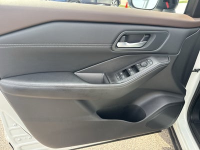 2023 Nissan Rogue AWD SV *Ltd Avail*