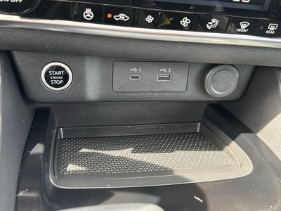 2023 Nissan Rogue AWD SV *Ltd Avail*