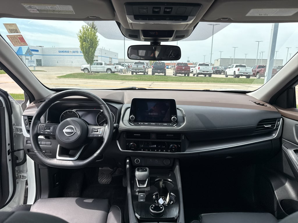 2023 Nissan Rogue AWD SV *Ltd Avail*