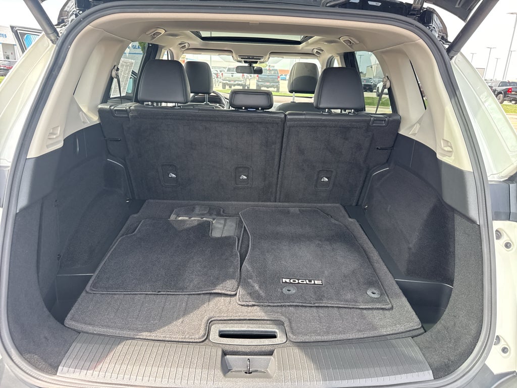 2023 Nissan Rogue AWD SV *Ltd Avail*