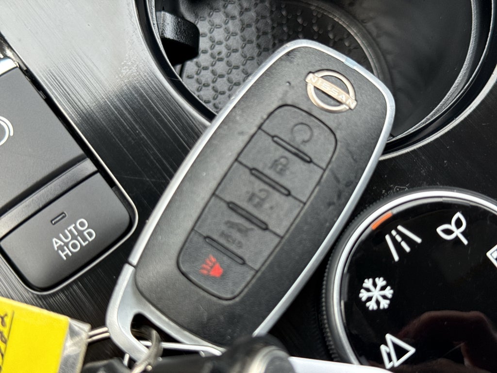 2023 Nissan Rogue AWD SV *Ltd Avail*