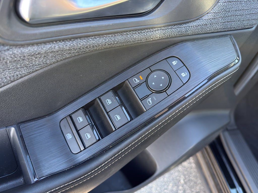 2023 Nissan Rogue AWD SV