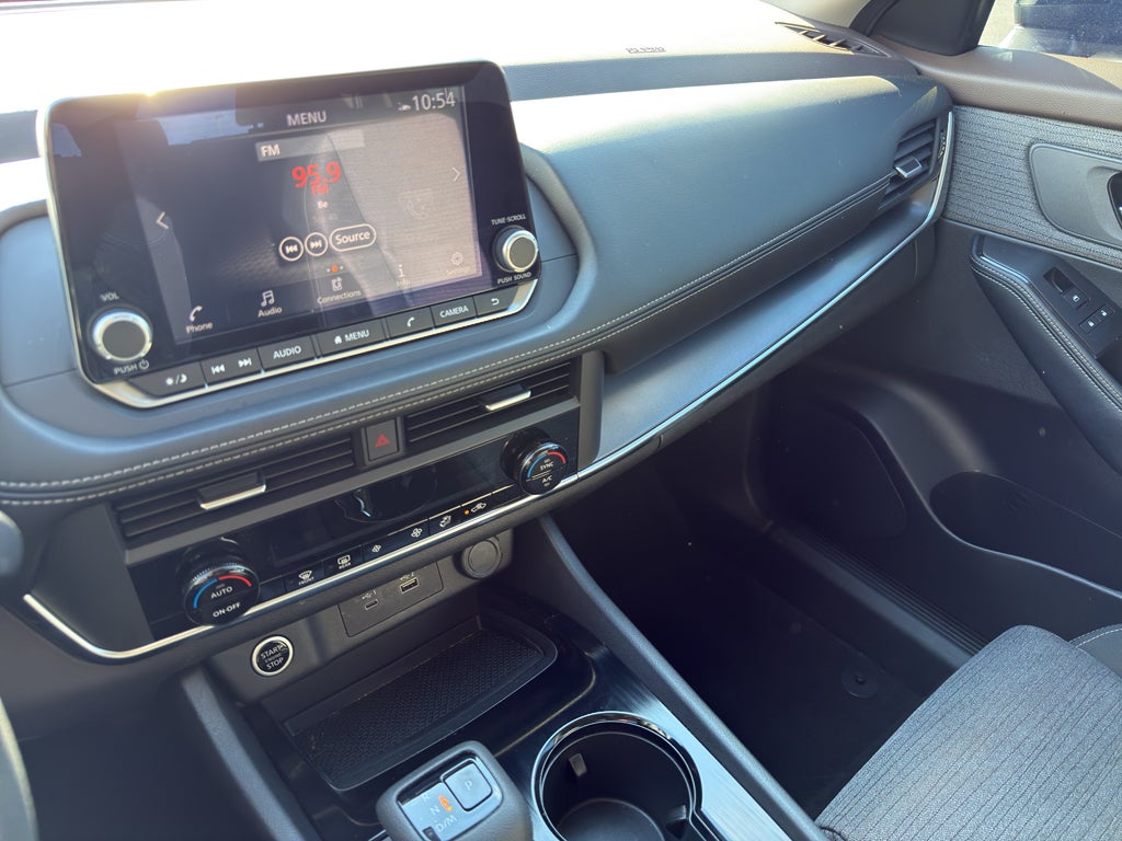 2023 Nissan Rogue AWD SV