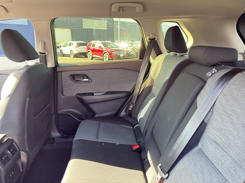 2023 Nissan Rogue AWD SV