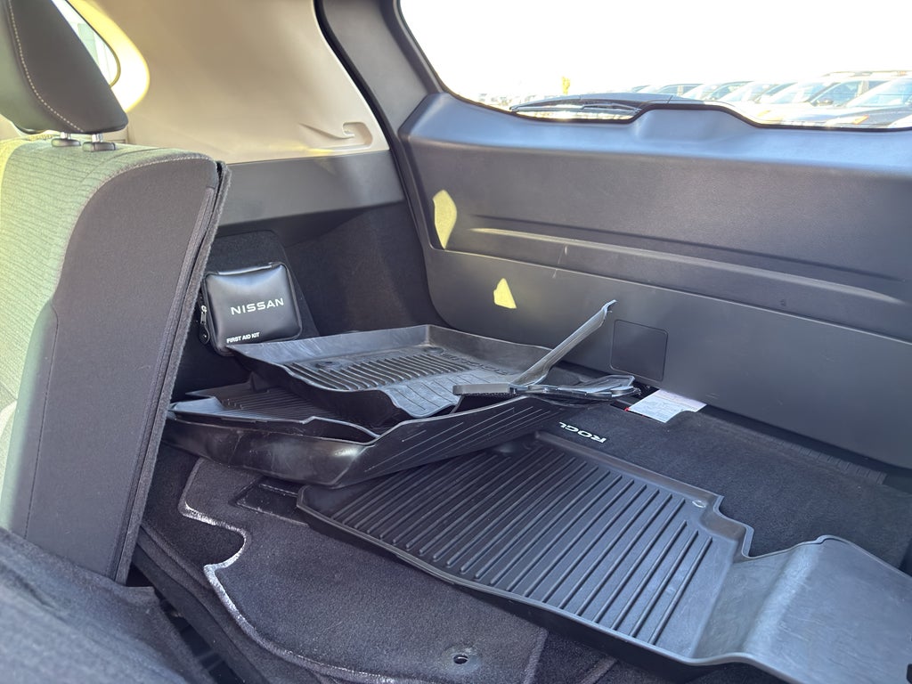 2023 Nissan Rogue AWD SV