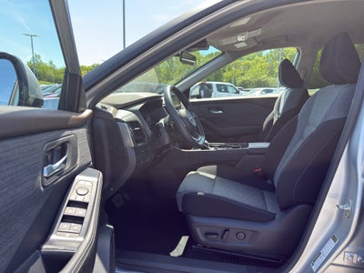 2023 Nissan Rogue AWD SV