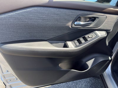 2023 Nissan Rogue AWD SV