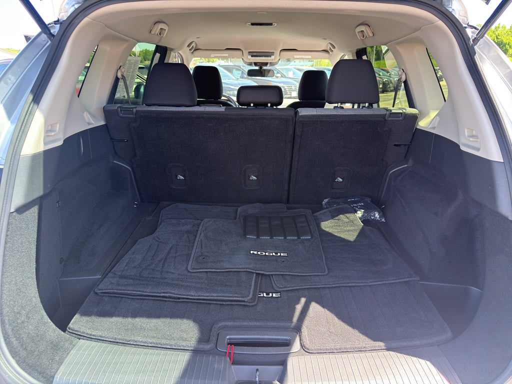 2023 Nissan Rogue AWD SV
