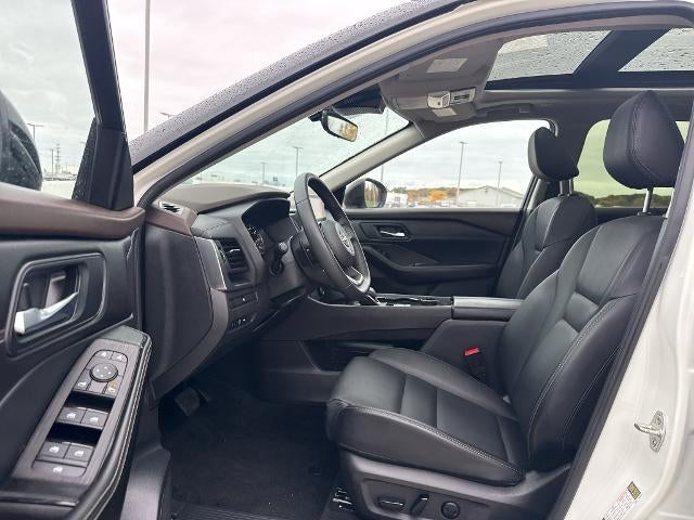 2023 Nissan Rogue AWD SV