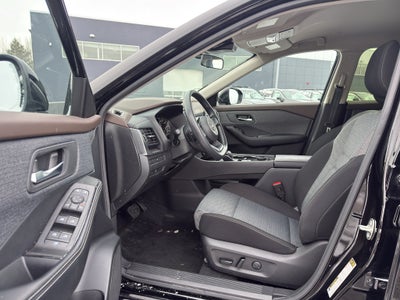 2023 Nissan Rogue AWD SV