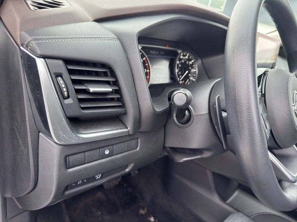 2023 Nissan Rogue AWD SV