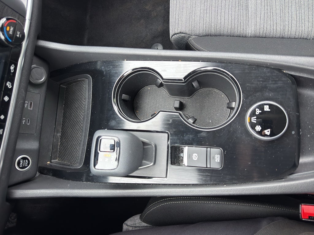 2023 Nissan Rogue AWD SV