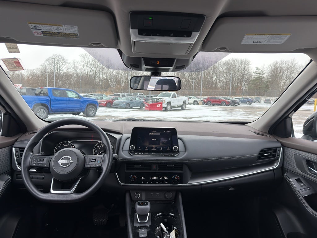 2023 Nissan Rogue AWD SV