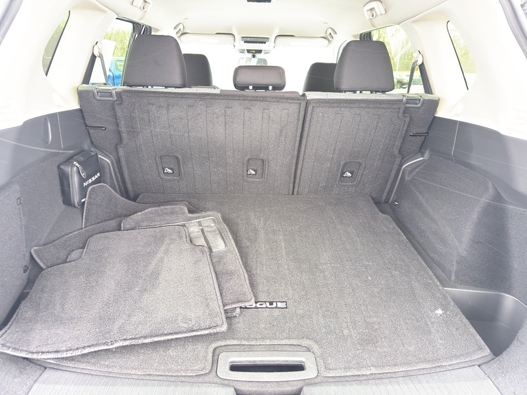 2023 Nissan Rogue AWD SV