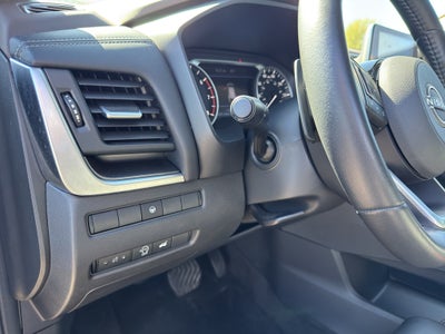 2023 Nissan Rogue AWD SV