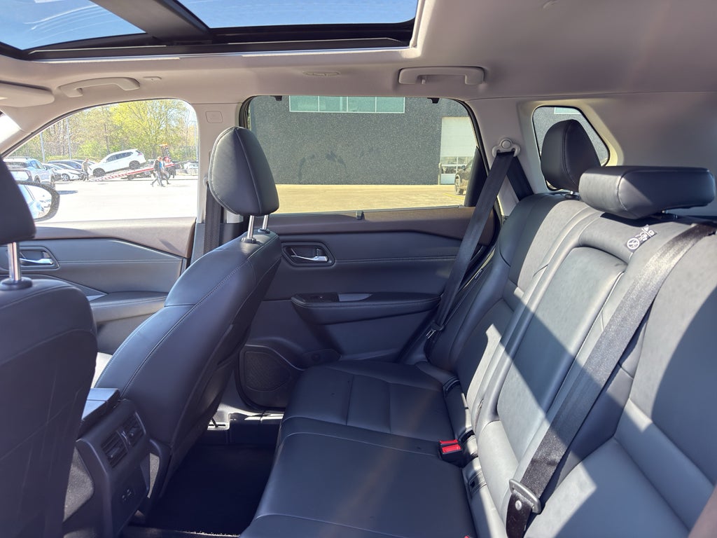 2023 Nissan Rogue AWD SV