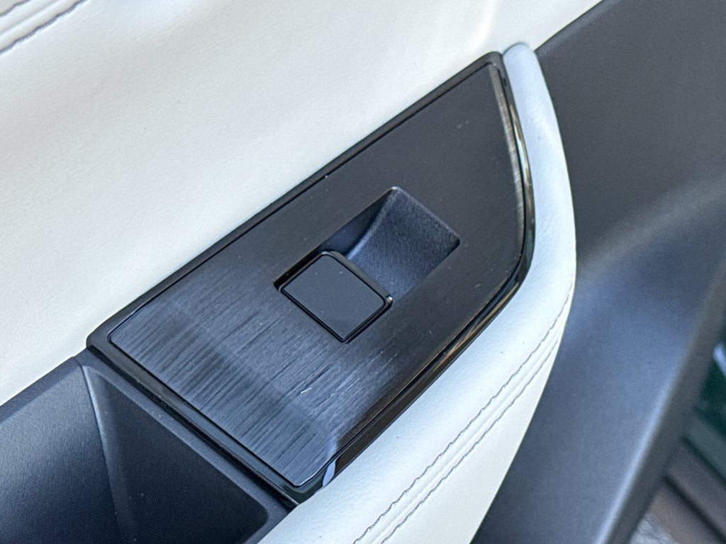 2026 Nissan Rogue 2026.5 AWD Dark Armor