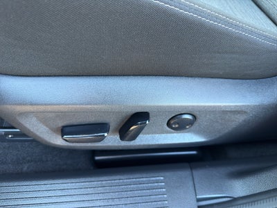 2023 Nissan Rogue AWD SV *Ltd Avail*