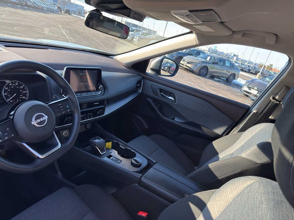 2023 Nissan Rogue AWD SV *Ltd Avail*