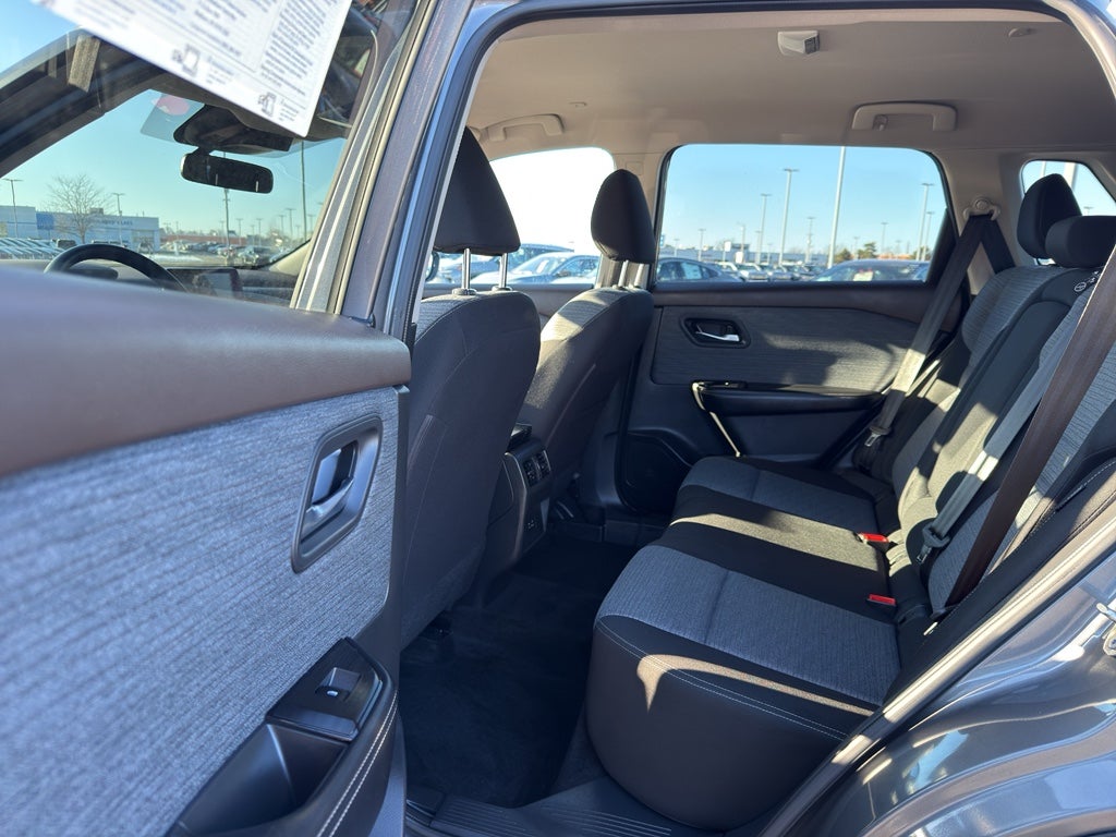 2023 Nissan Rogue AWD SV *Ltd Avail*