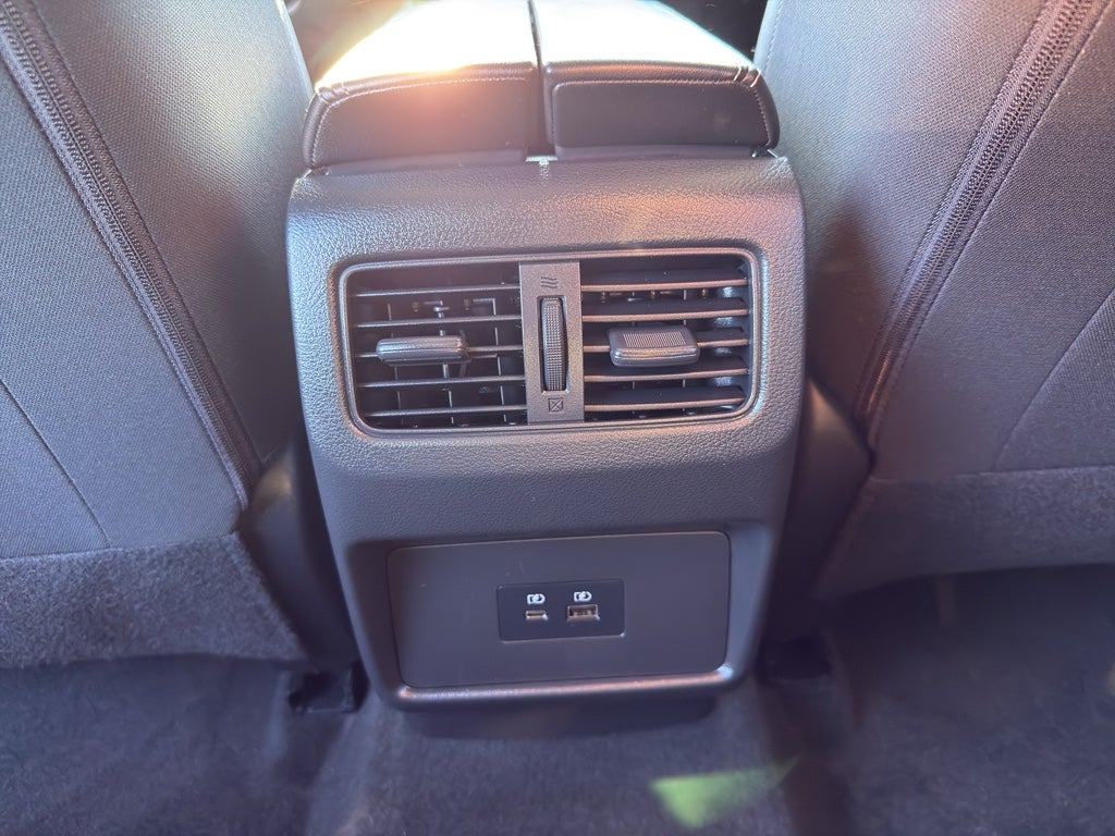 2023 Nissan Rogue AWD SV *Ltd Avail*