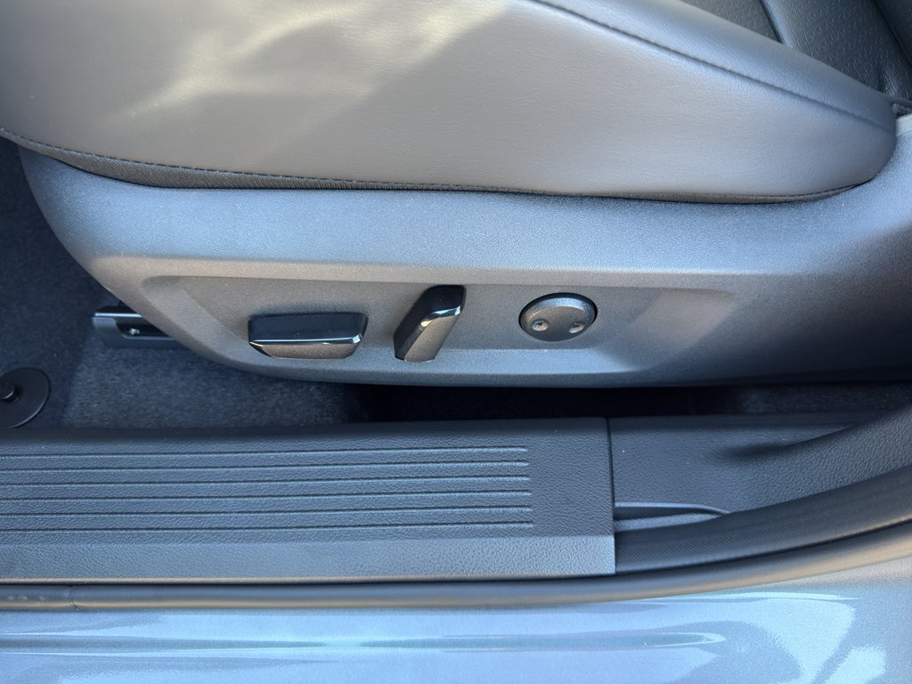 2026 Nissan Rogue AWD SV *Ltd Avail*