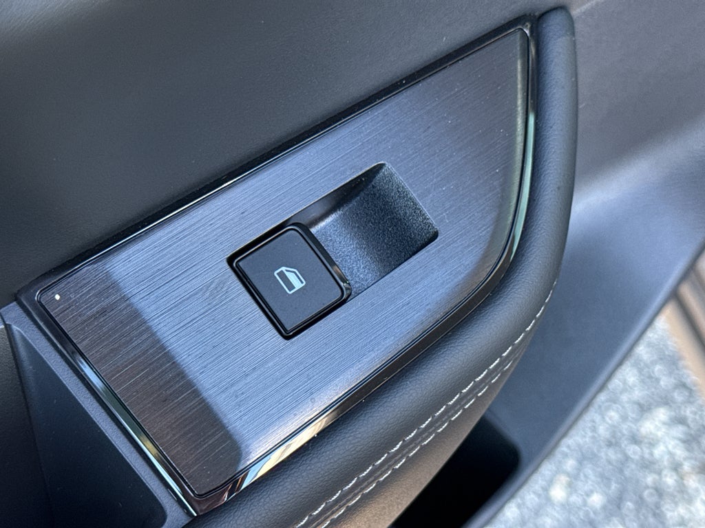 2026 Nissan Rogue AWD SV *Ltd Avail*