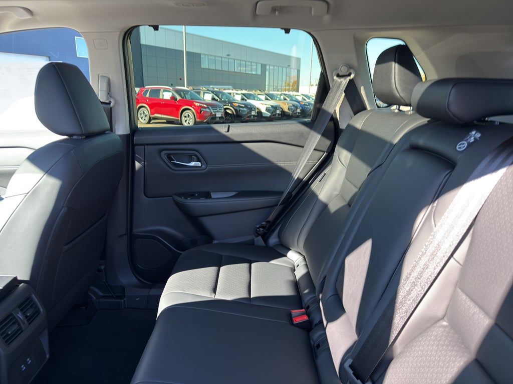 2026 Nissan Rogue AWD SV *Ltd Avail*